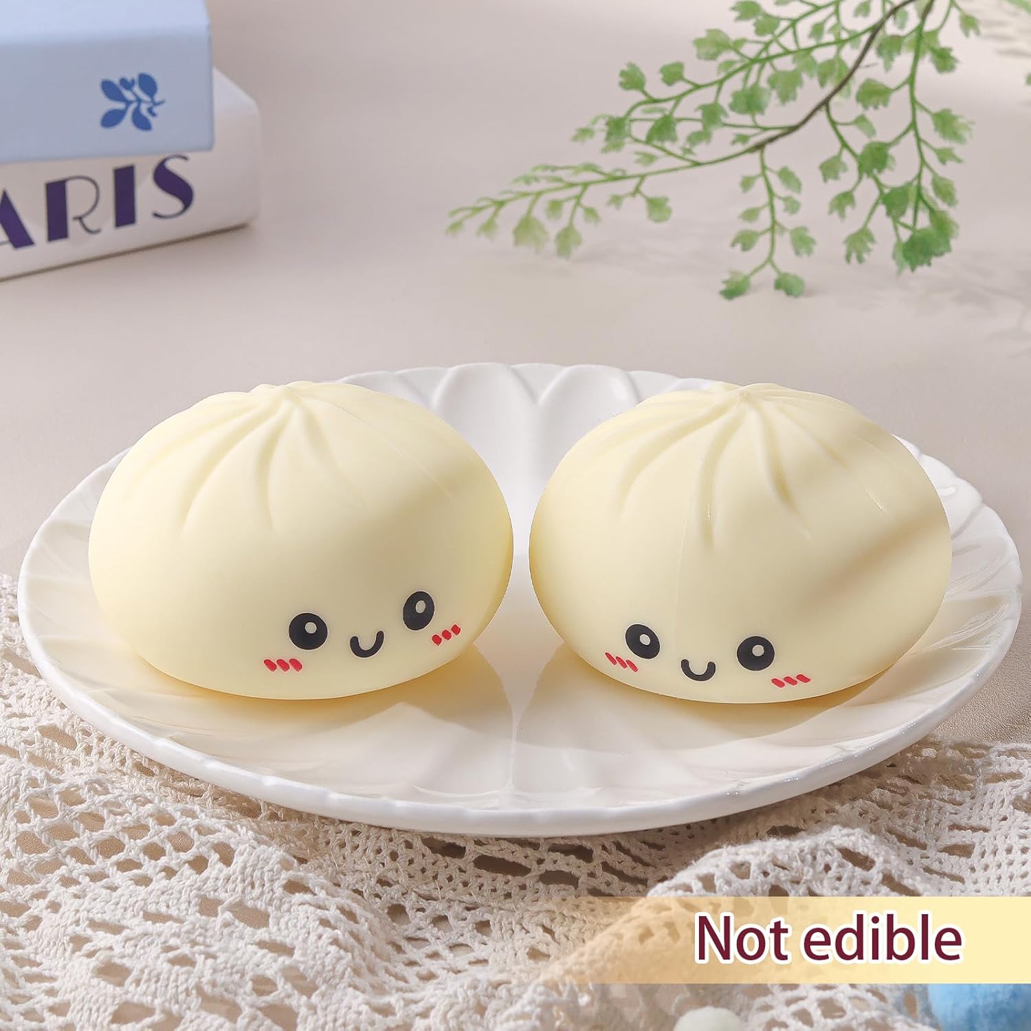 Stress-relieving toy expression buns